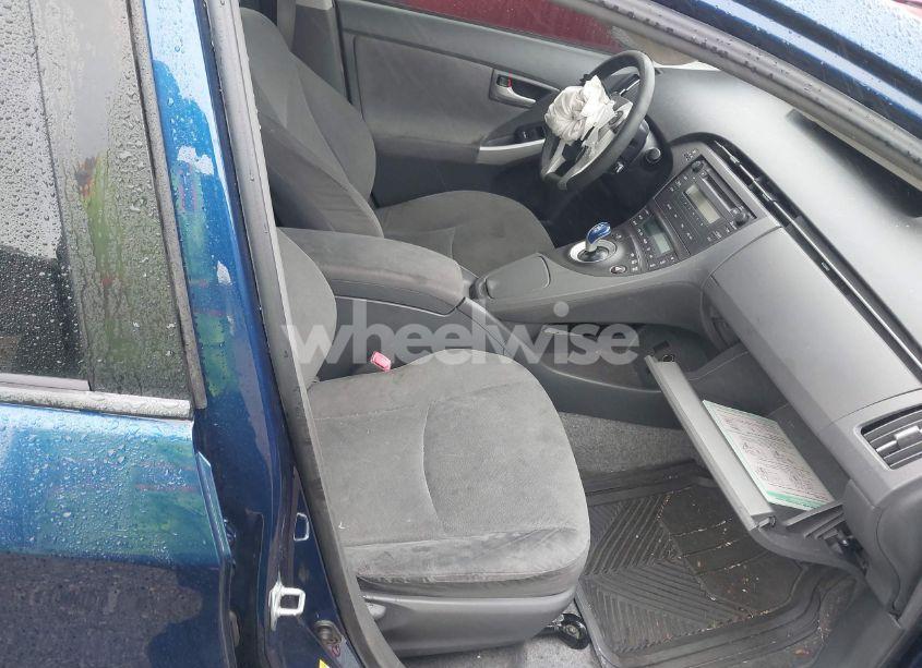 Photo 5 of 2010 Toyota Prius II (VIN JTDKN3DU9A1099308)