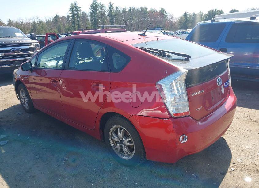 Photo 3 of 2010 Toyota Prius III (VIN JTDKN3DU9A5176655)