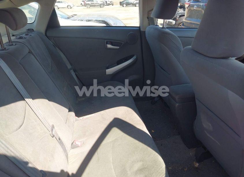 Photo 8 of 2010 Toyota Prius III (VIN JTDKN3DU9A5176655)
