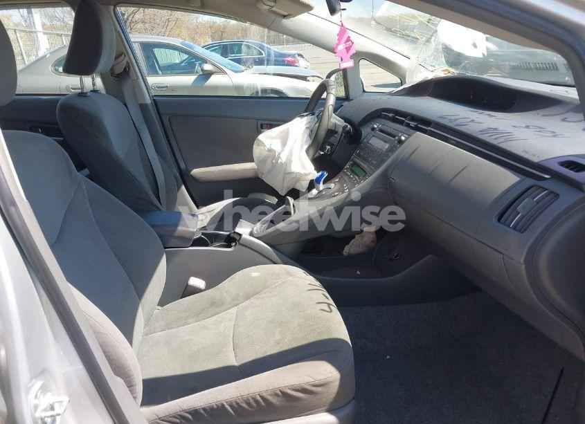 Photo 5 of 2011 Toyota Prius THREE (VIN JTDKN3DU9B0249862)