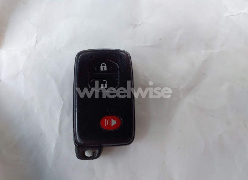 Photo 11 of 2011 Toyota Prius THREE (VIN JTDKN3DU9B0295658)