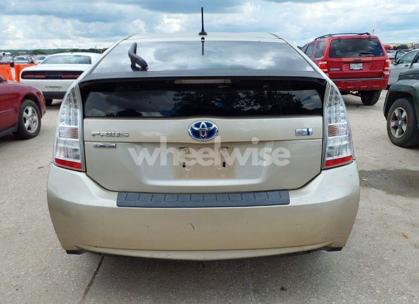Photo 16 of 2011 Toyota Prius THREE (VIN JTDKN3DU9B0295658)