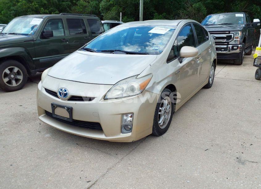 Photo 2 of 2011 Toyota Prius THREE (VIN JTDKN3DU9B0295658)