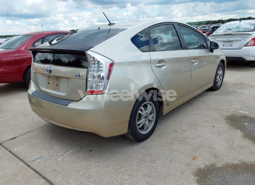 Photo 4 of 2011 Toyota Prius THREE (VIN JTDKN3DU9B0295658)