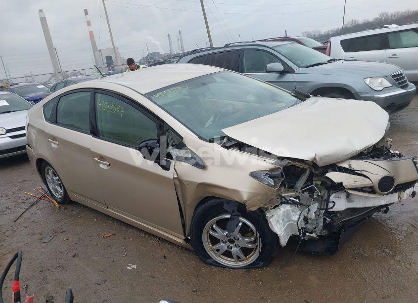 2011 Toyota Prius THREE (VIN JTDKN3DU9B0307680) main photo