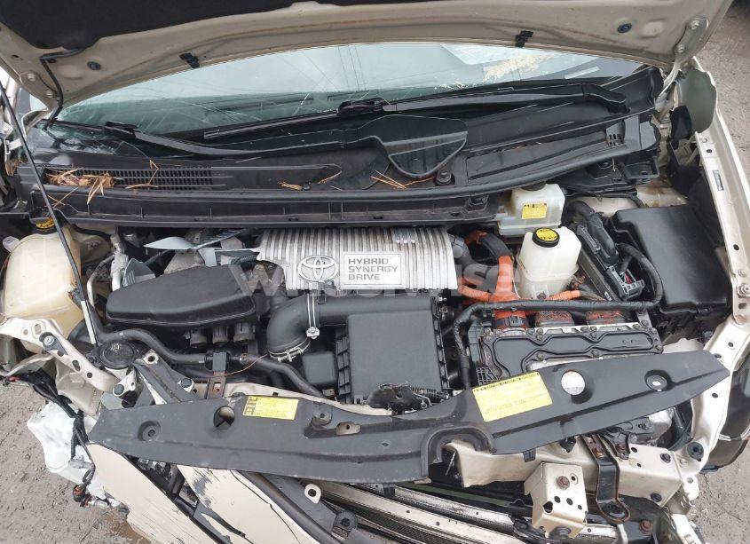 Photo 10 of 2011 Toyota Prius THREE (VIN JTDKN3DU9B0307680)