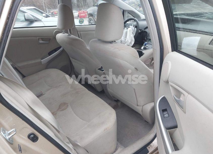 Photo 8 of 2011 Toyota Prius THREE (VIN JTDKN3DU9B0307680)