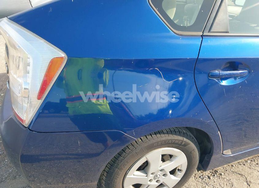 Photo 18 of 2011 Toyota Prius TWO (VIN JTDKN3DU9B0324933)