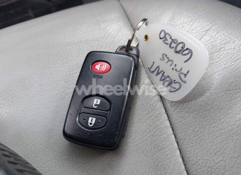 Photo 11 of 2011 Toyota Prius FIVE/FOUR/ONE/THREE/TWO (VIN JTDKN3DU9B1377965)