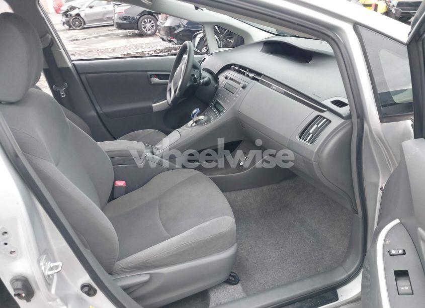 Photo 5 of 2011 Toyota Prius (VIN JTDKN3DU9B1476883)