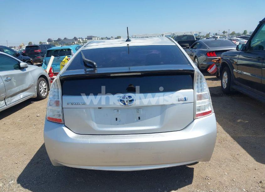 Photo 16 of 2011 Toyota Prius THREE (VIN JTDKN3DU9B5324532)