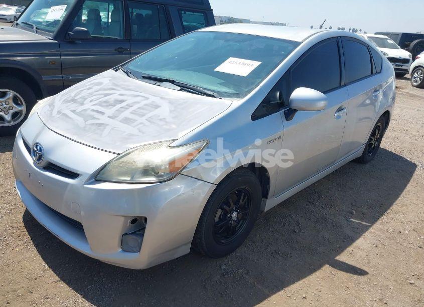 Photo 2 of 2011 Toyota Prius THREE (VIN JTDKN3DU9B5324532)