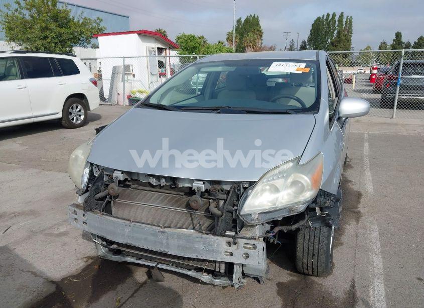 Photo 13 of 2011 Toyota Prius TWO (VIN JTDKN3DU9B5327320)