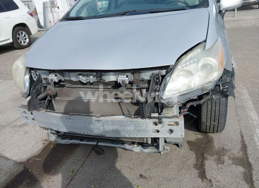 Photo 6 of 2011 Toyota Prius TWO (VIN JTDKN3DU9B5327320)