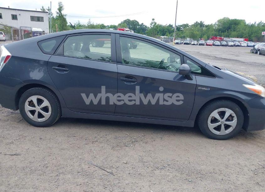 Photo 13 of 2012 Toyota Prius TWO (VIN JTDKN3DU9C1568304)