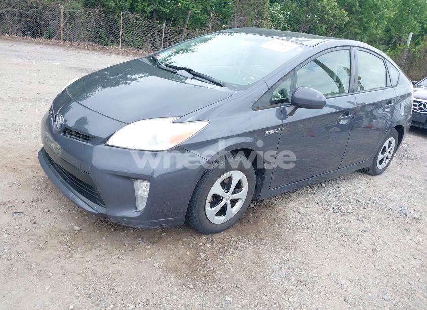 Photo 2 of 2012 Toyota Prius TWO (VIN JTDKN3DU9C1568304)