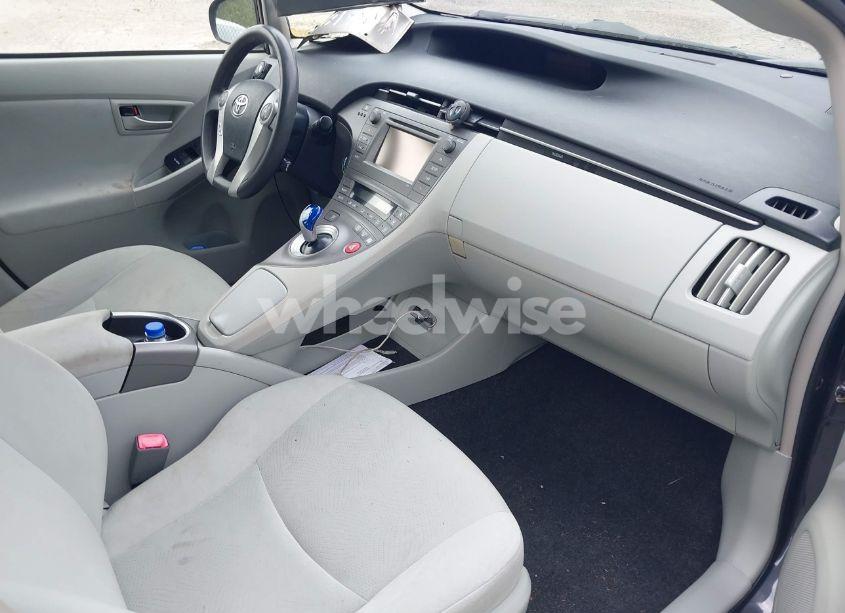 Photo 5 of 2012 Toyota Prius TWO (VIN JTDKN3DU9C1568304)