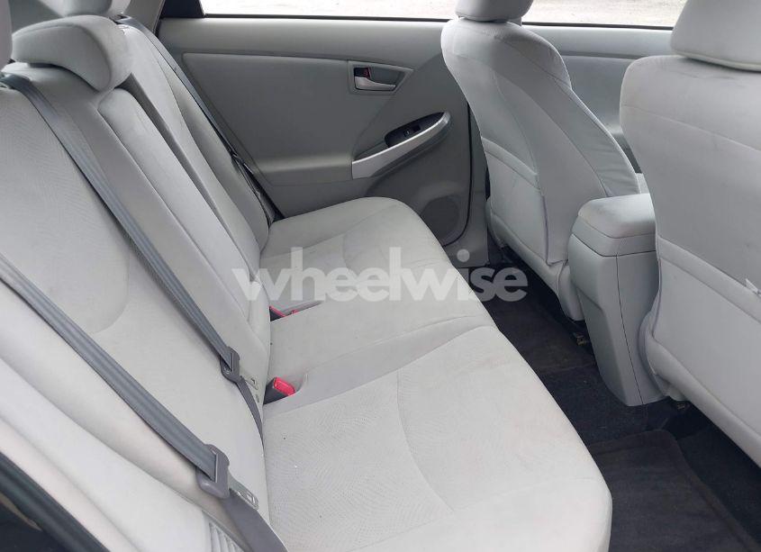 Photo 8 of 2012 Toyota Prius TWO (VIN JTDKN3DU9C1568304)