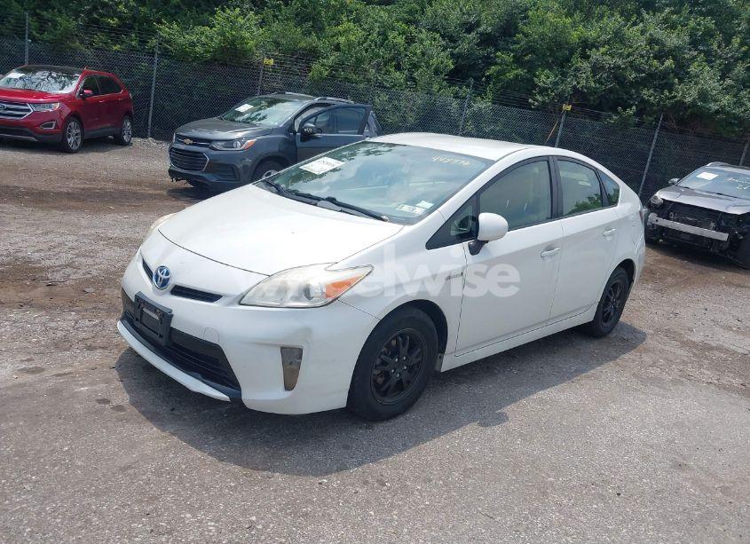 Photo 2 of 2012 Toyota Prius TWO (VIN JTDKN3DU9C5448396)