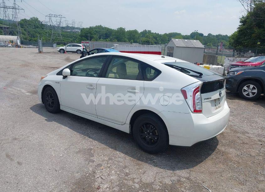 Photo 3 of 2012 Toyota Prius TWO (VIN JTDKN3DU9C5448396)