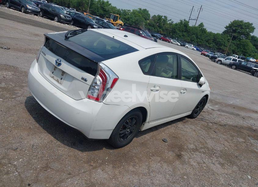 Photo 4 of 2012 Toyota Prius TWO (VIN JTDKN3DU9C5448396)