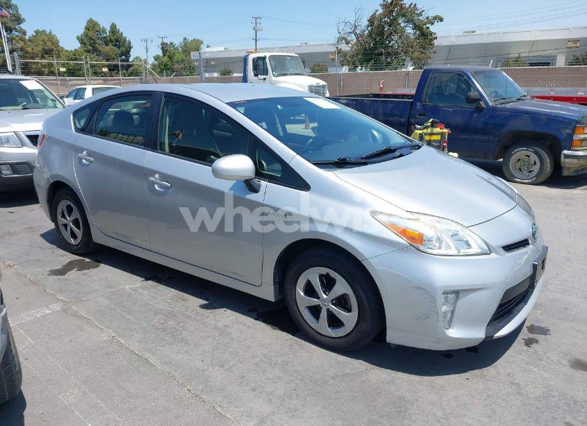 2012 Toyota Prius TWO (VIN JTDKN3DU9C5470673) main photo