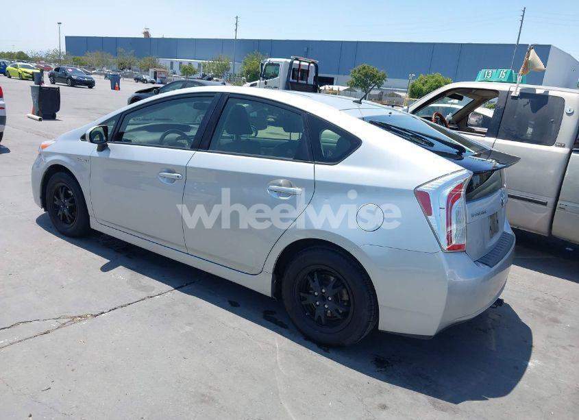 Photo 3 of 2012 Toyota Prius TWO (VIN JTDKN3DU9C5470673)
