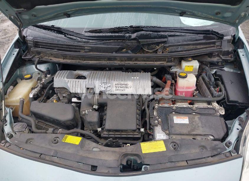 Photo 10 of 2013 Toyota Prius FIVE/FOUR/THREE/THREE SE/TWO (VIN JTDKN3DU9D1619009)