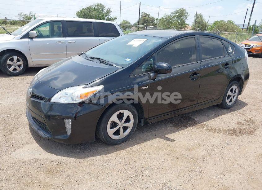 Photo 2 of 2013 Toyota Prius THREE (VIN JTDKN3DU9D1641902)