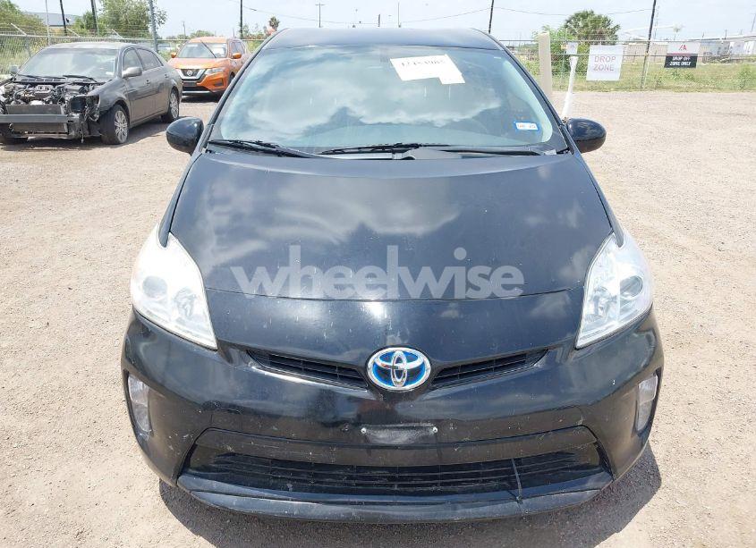 Photo 6 of 2013 Toyota Prius THREE (VIN JTDKN3DU9D1641902)