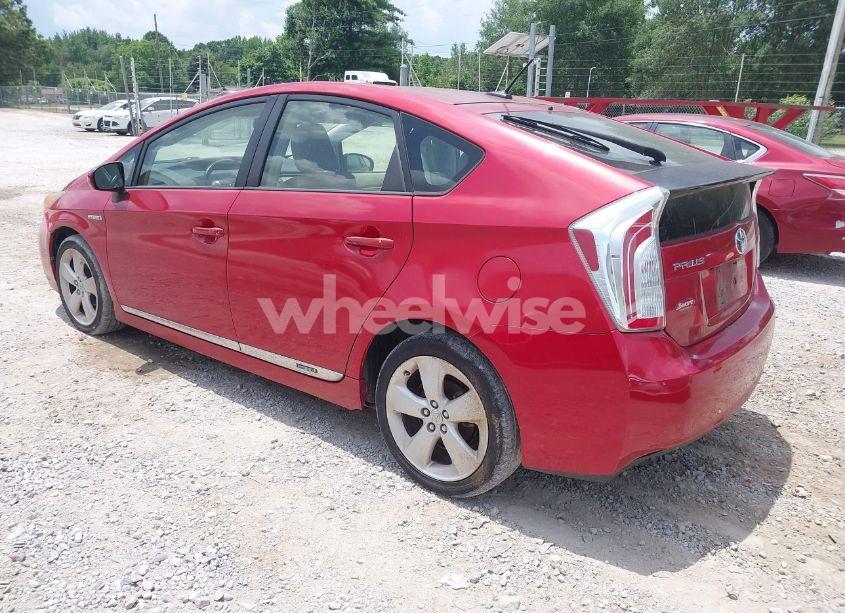 Photo 3 of 2013 Toyota Prius FIVE (VIN JTDKN3DU9D1683891)
