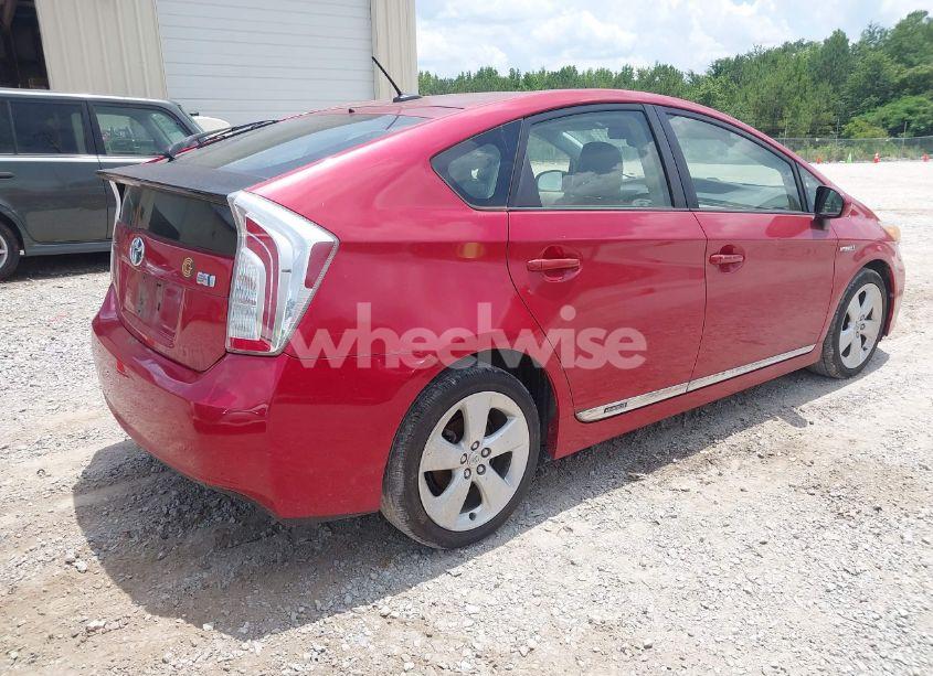 Photo 4 of 2013 Toyota Prius FIVE (VIN JTDKN3DU9D1683891)