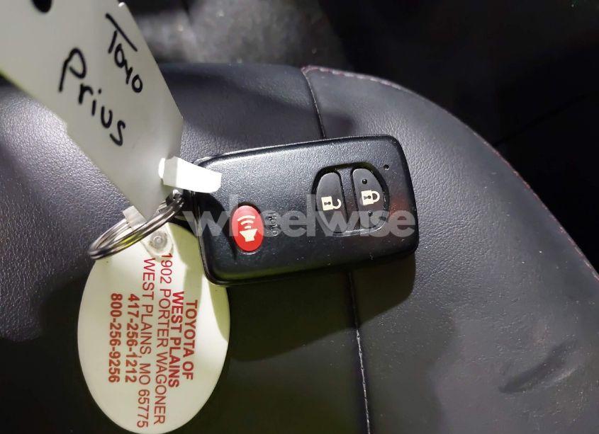 Photo 11 of 2013 Toyota Prius THREE SE (VIN JTDKN3DU9D5579992)