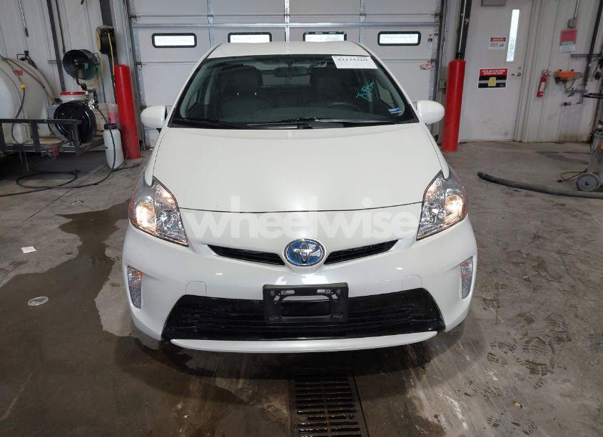 Photo 12 of 2013 Toyota Prius THREE SE (VIN JTDKN3DU9D5579992)