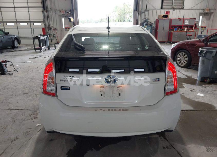 Photo 16 of 2013 Toyota Prius THREE SE (VIN JTDKN3DU9D5579992)