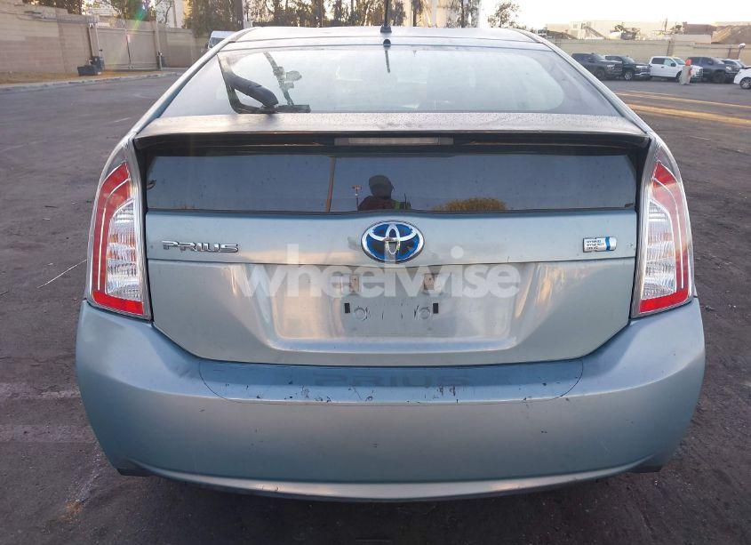 Photo 16 of 2013 Toyota Prius TWO (VIN JTDKN3DU9D5603398)