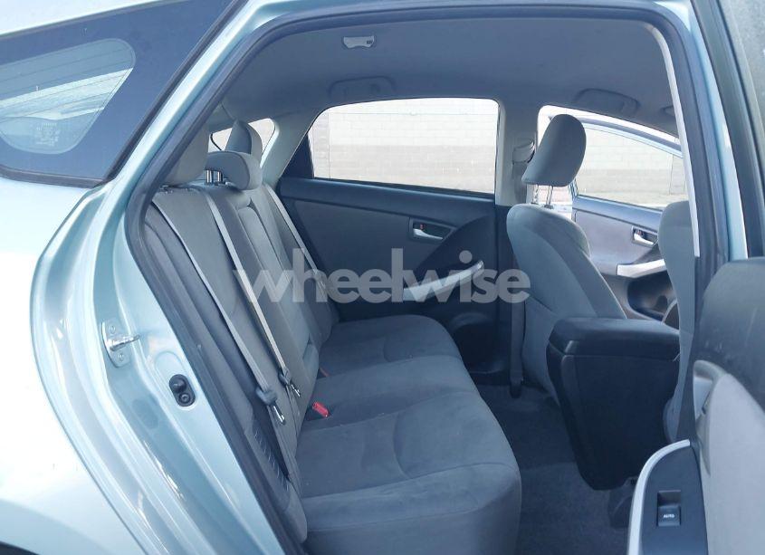 Photo 8 of 2013 Toyota Prius TWO (VIN JTDKN3DU9D5603398)