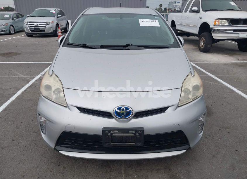 Photo 12 of 2013 Toyota Prius FOUR (VIN JTDKN3DU9D5608150)