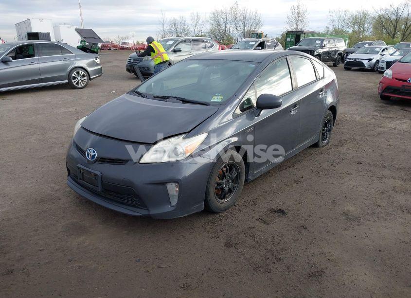 Photo 2 of 2013 Toyota Prius THREE (VIN JTDKN3DU9D5659549)