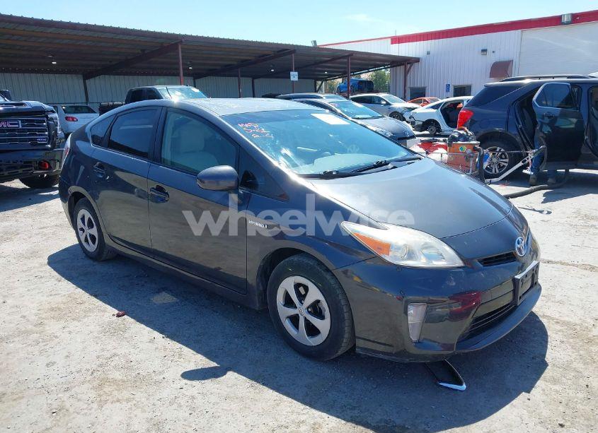 2014 Toyota Prius FIVE/FOUR/THREE/TWO (VIN JTDKN3DU9E0379287) main photo