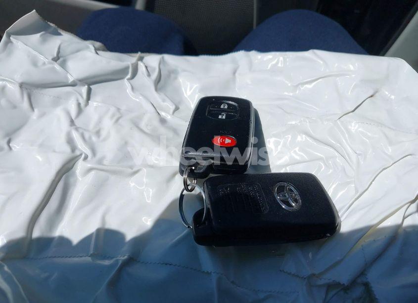 Photo 11 of 2014 Toyota Prius FIVE/FOUR/THREE/TWO (VIN JTDKN3DU9E0379287)