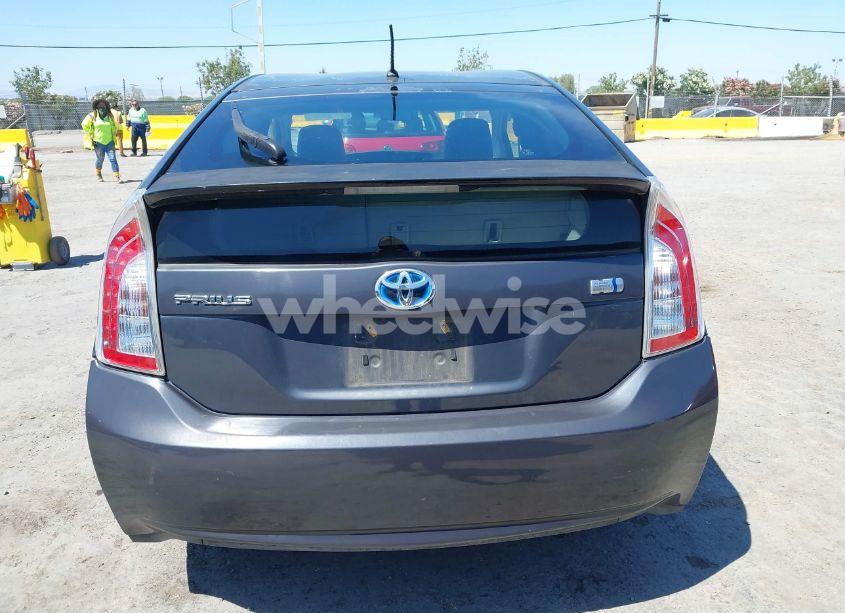 Photo 16 of 2014 Toyota Prius FIVE/FOUR/THREE/TWO (VIN JTDKN3DU9E0379287)