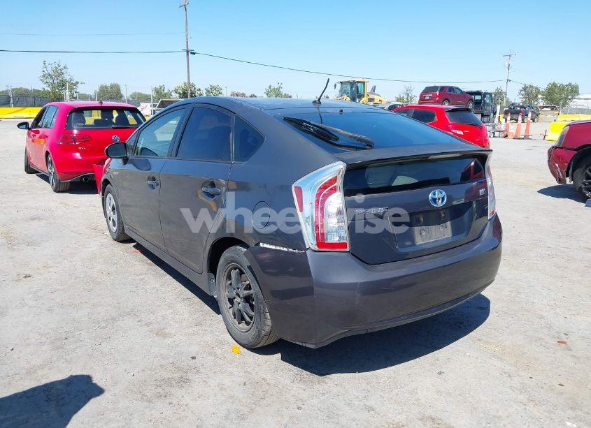 Photo 3 of 2014 Toyota Prius FIVE/FOUR/THREE/TWO (VIN JTDKN3DU9E0379287)