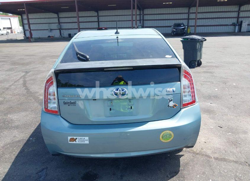 Photo 16 of 2014 Toyota Prius FOUR (VIN JTDKN3DU9E1800919)