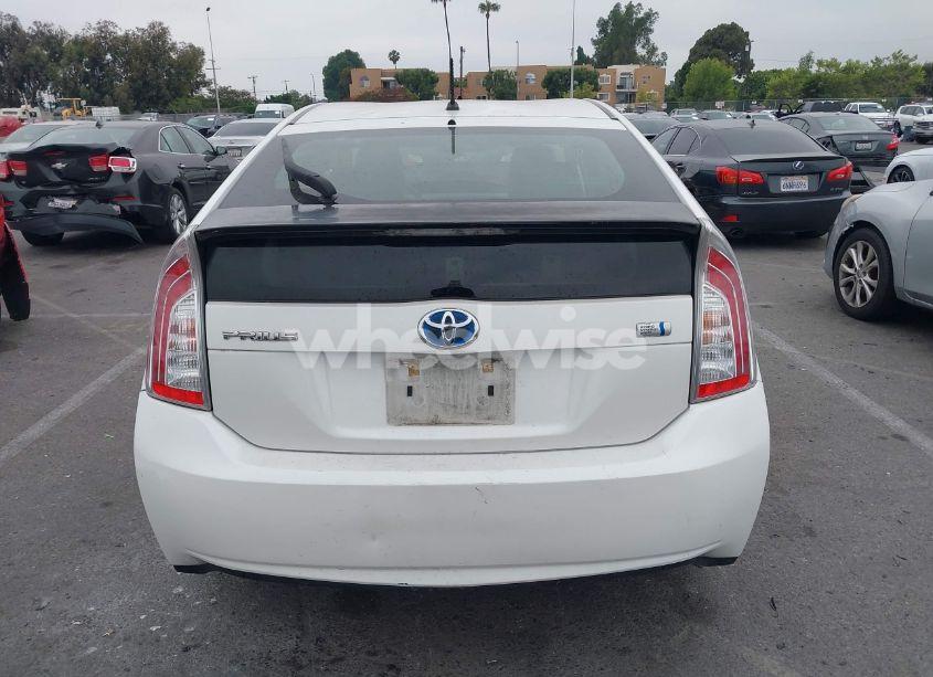 Photo 17 of 2014 Toyota Prius TWO (VIN JTDKN3DU9E1820667)