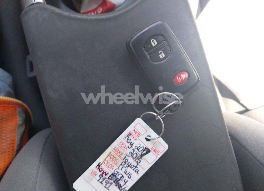 Photo 11 of 2015 Toyota Prius TWO (VIN JTDKN3DU9F0419191)