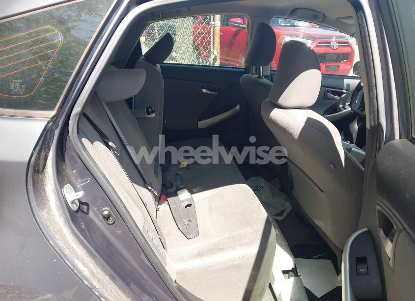 Photo 8 of 2015 Toyota Prius TWO (VIN JTDKN3DU9F0419191)