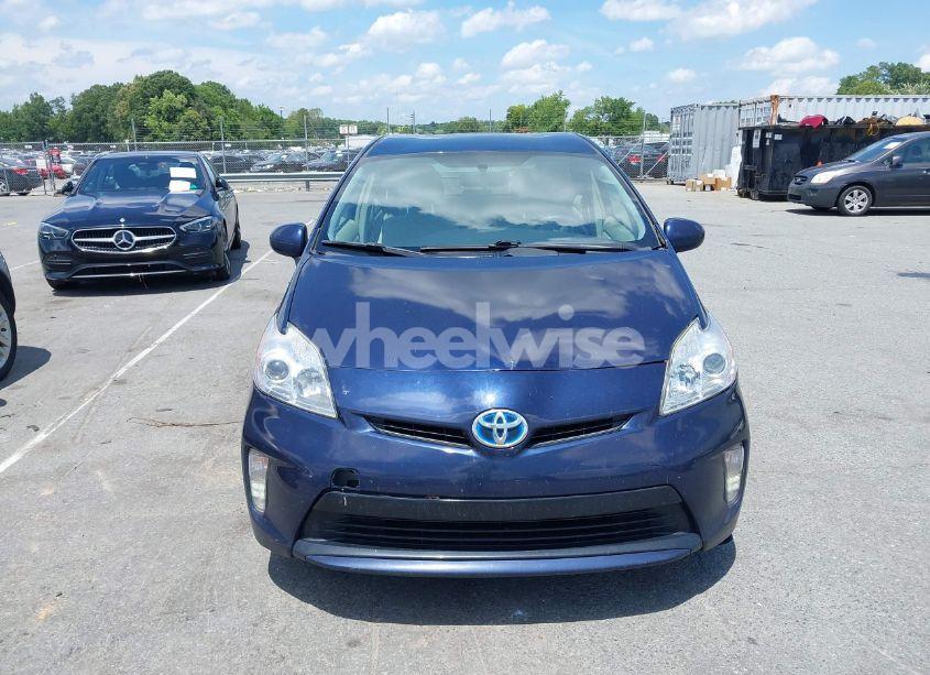 Photo 12 of 2015 Toyota Prius TWO (VIN JTDKN3DU9F0441160)