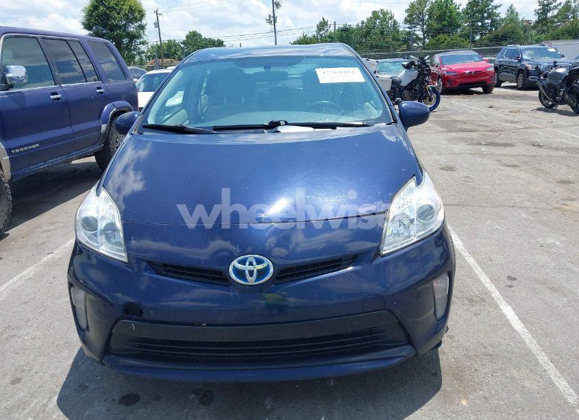 Photo 6 of 2015 Toyota Prius TWO (VIN JTDKN3DU9F0441160)