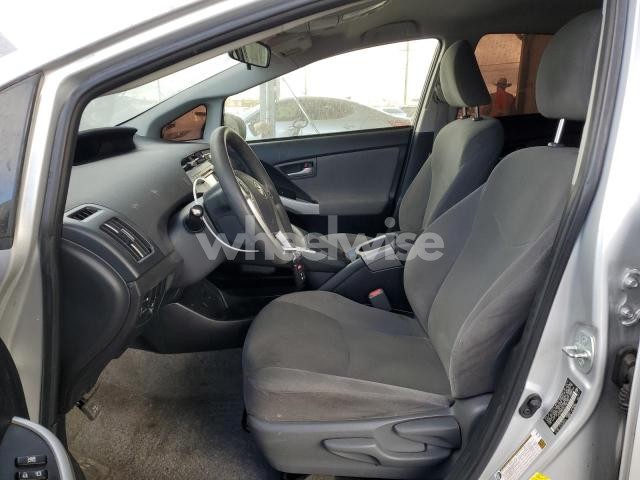 Photo 6 of 2015 TOYOTA PRIUS (VIN JTDKN3DU9F1882720)